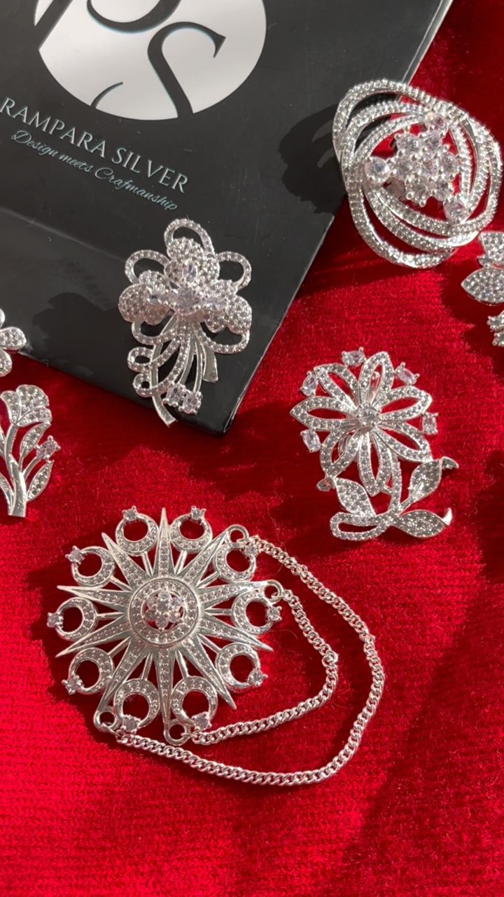 Gleaming Silver Brooch for every occasion - View 1