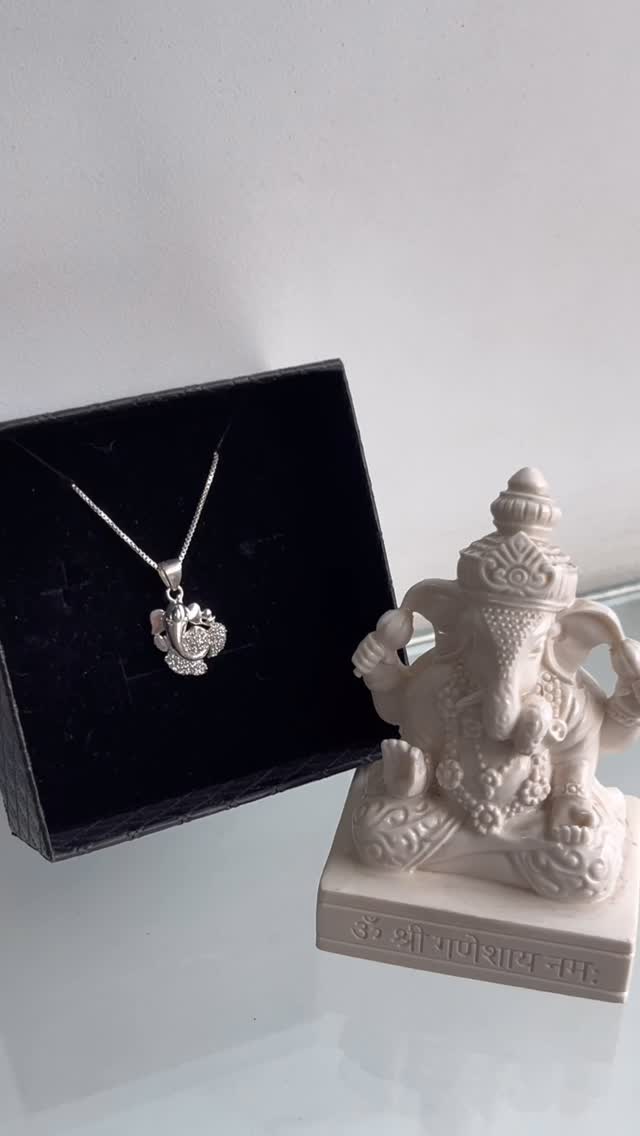 GANESH SILVER LOCKET - View 1