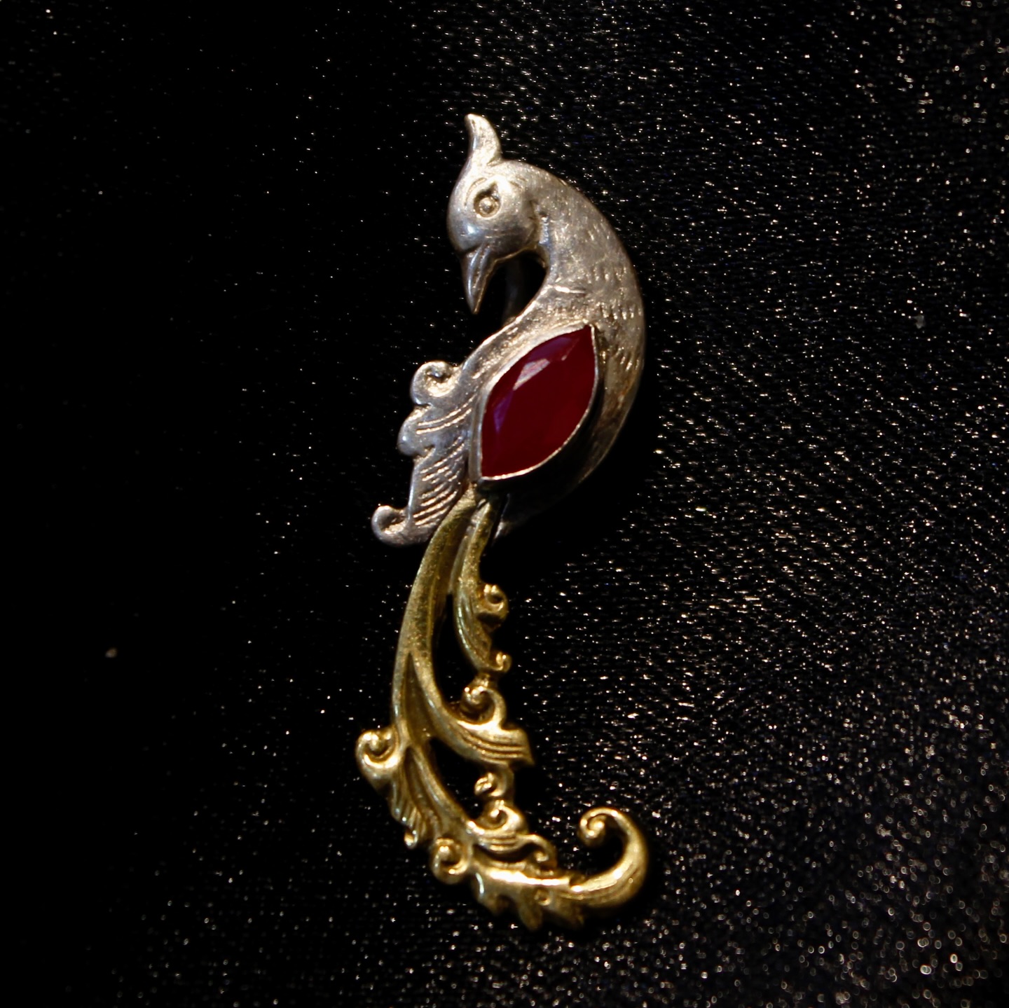 Whether for a loved one or yourself this exquisite handmade locket speaks volumes. - View 1