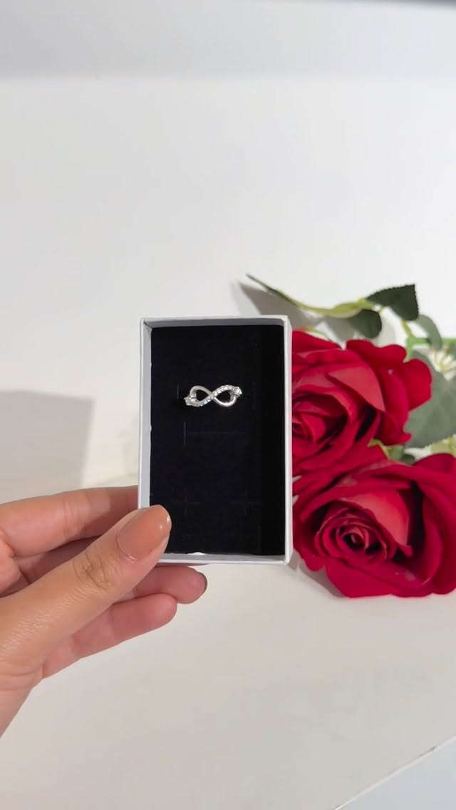Crafted for eternity. Infinity Silver Rings - View 1