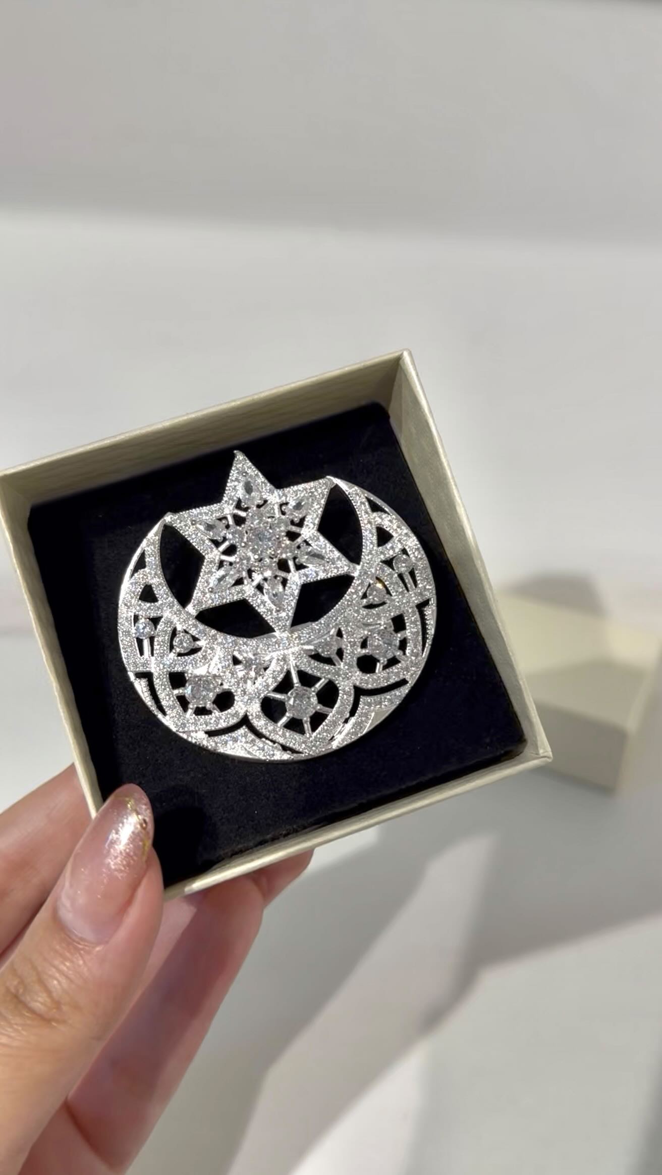 Chandrama Brooch - View 1